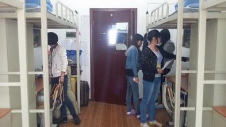 大連海事大學(xué)宿舍條件怎么樣—大連海事大學(xué)宿舍圖片