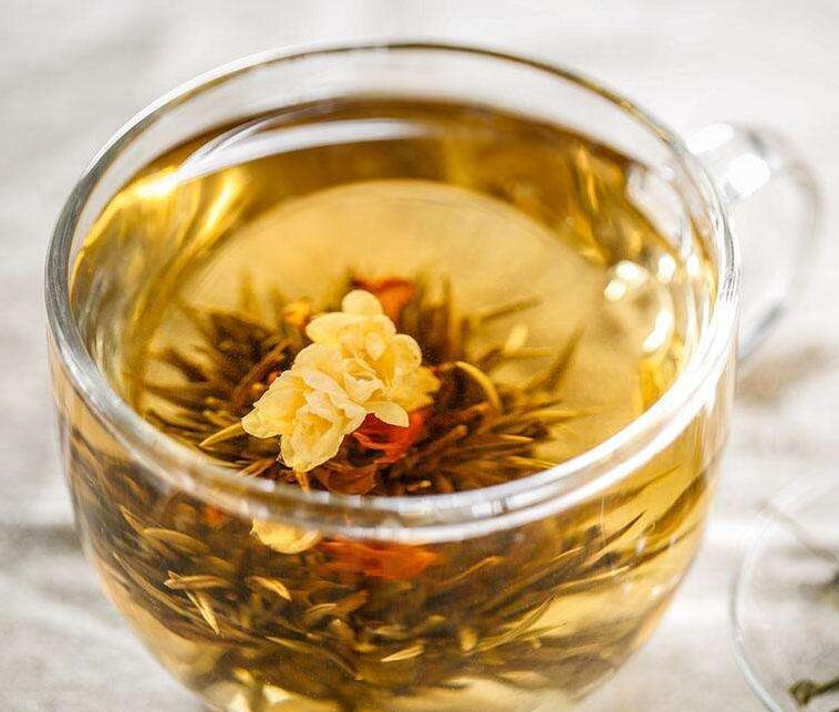 茉莉花茶有什么功效，具有清熱解毒、理氣安神等功效"
