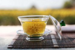 菊花茶什么季節喝，最適合在夏秋兩季飲用"